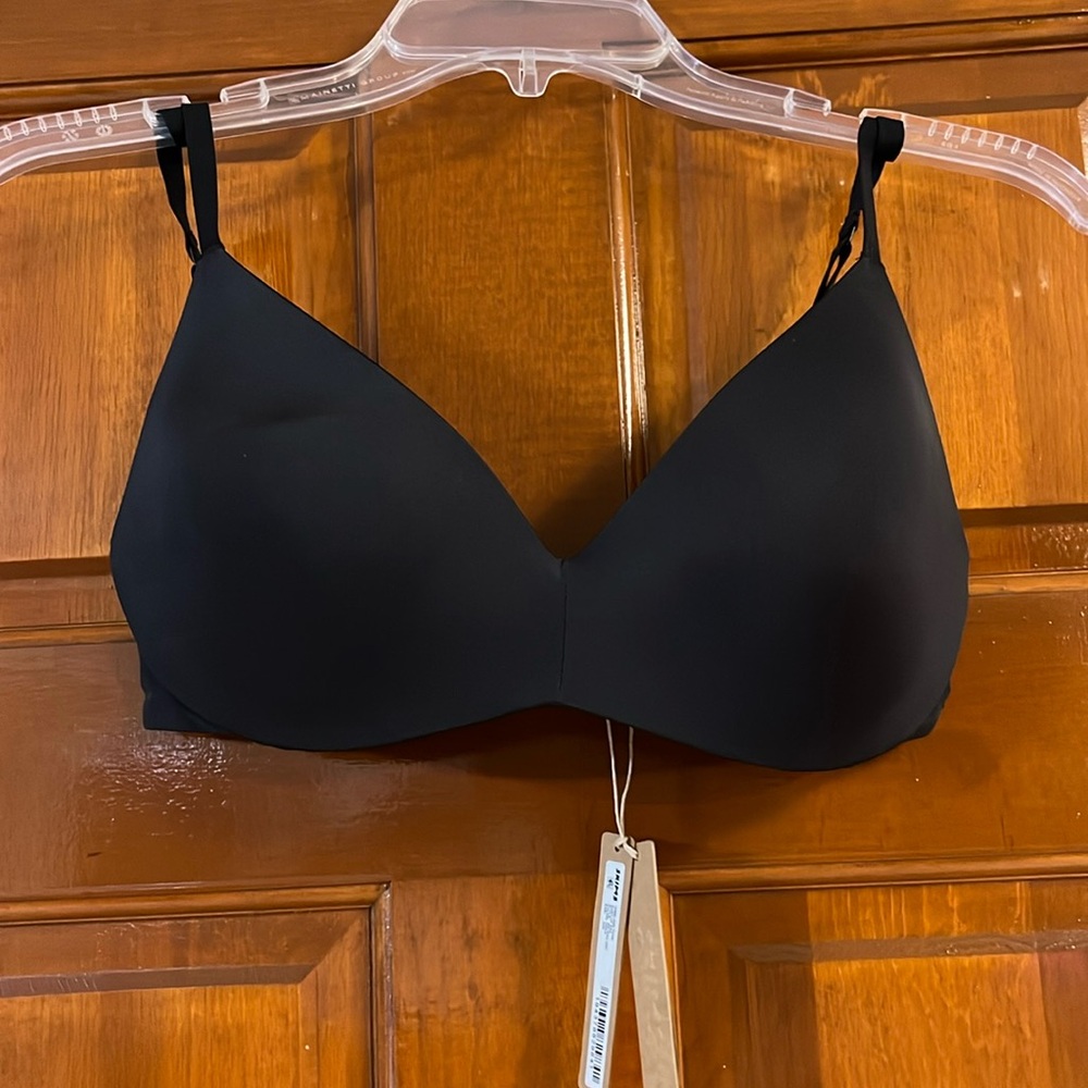 SKIMS Black Bra